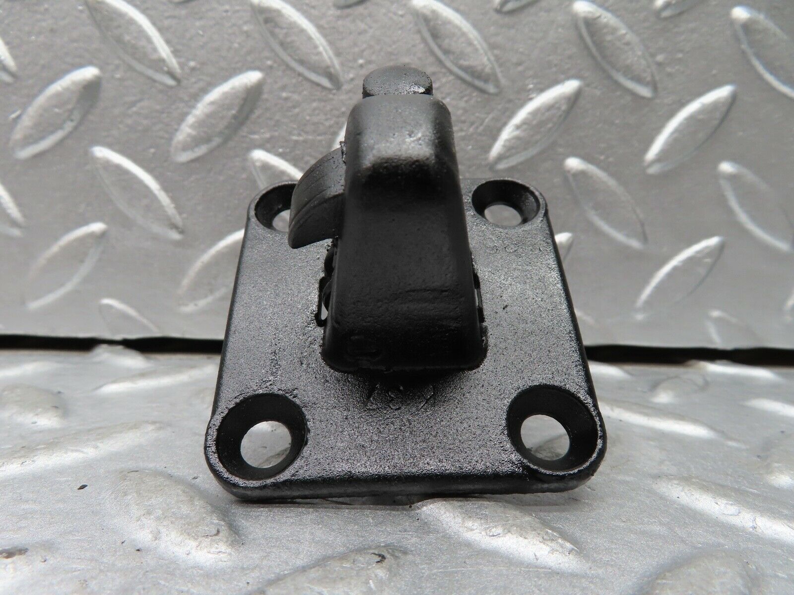 20371 Mercedes-Benz W114 280CE Coupe Bonnet Lock Catch