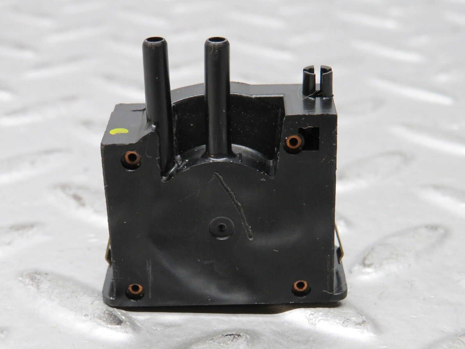 28652 Mercedes-Benz W123 230E Headlight Level Switch 0008000473