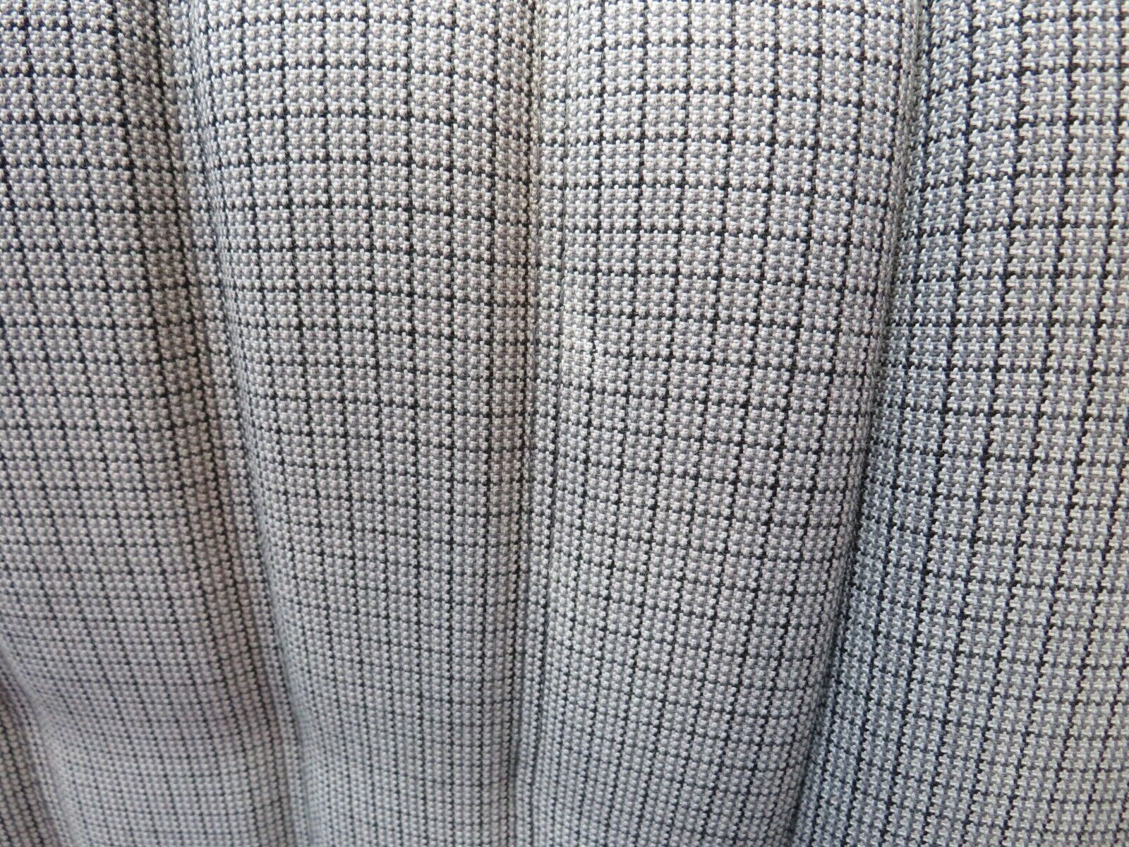 33561 Mercedes-Benz W201 190E 2.0L Rear Seat Grey 2019200450 2019200330