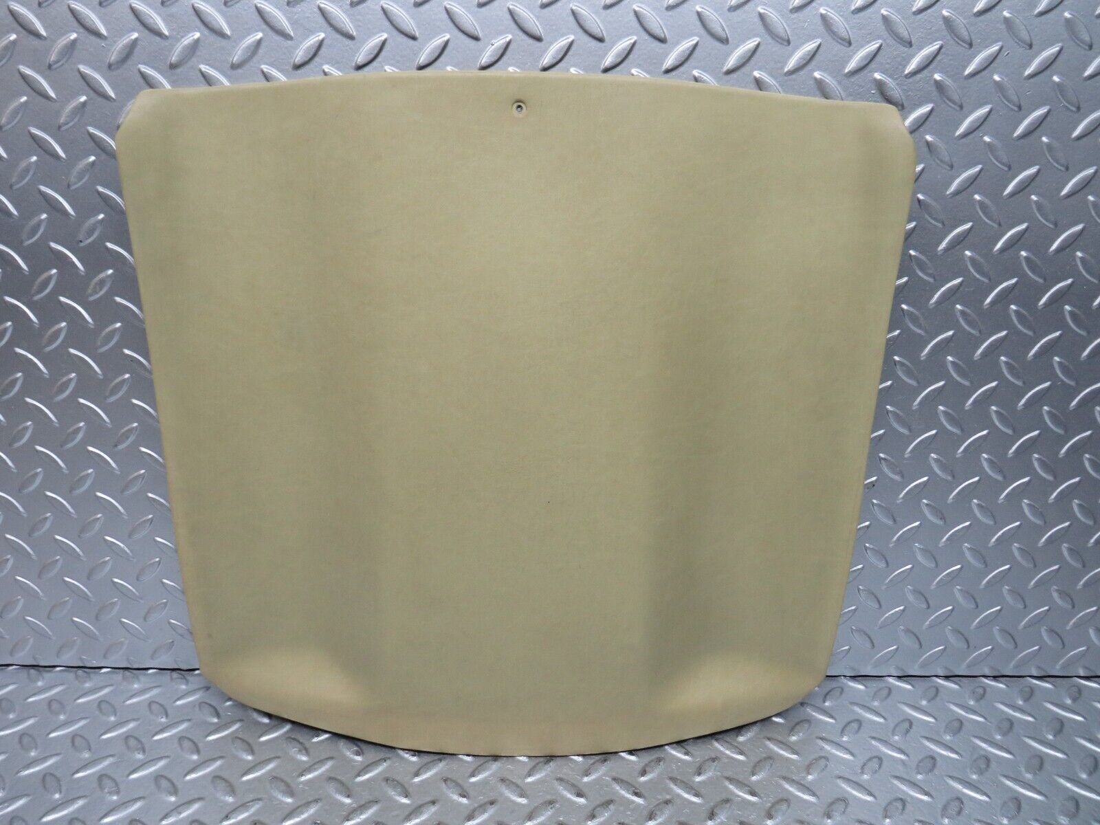 29792 Mercedes-Benz W123 230E Front Seat Rear Cover Beige