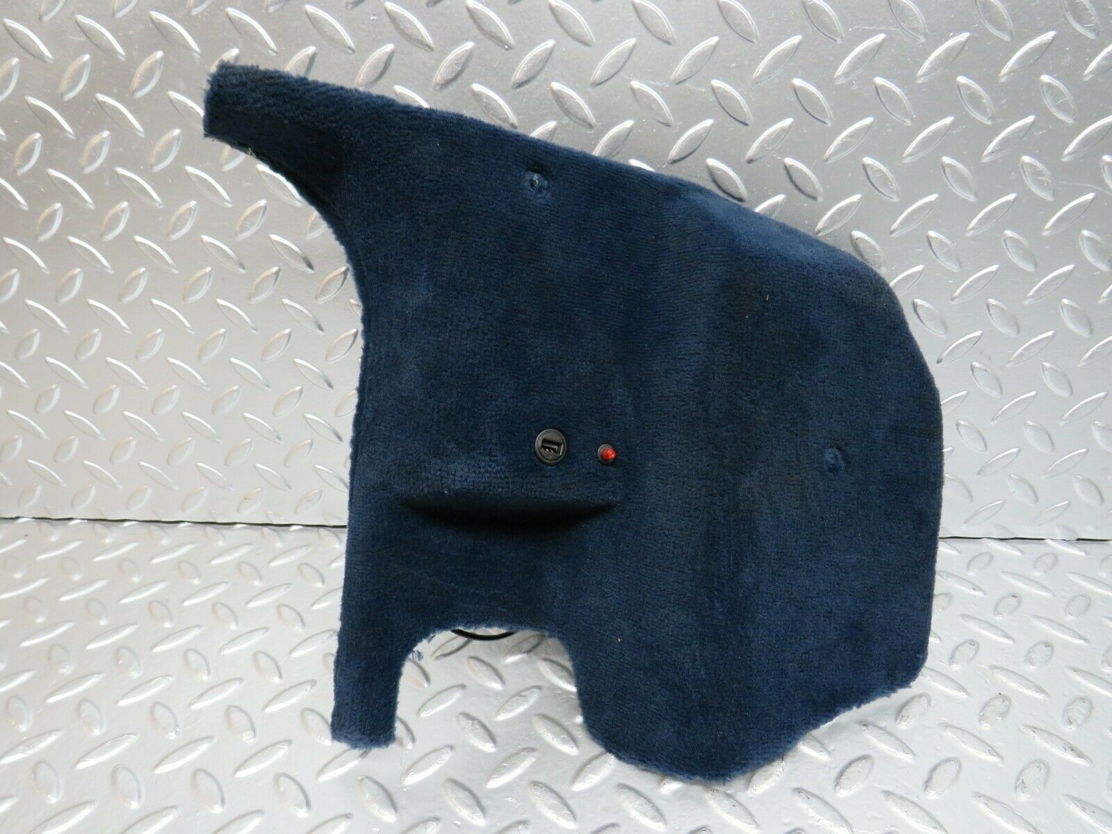 24604 Mercedes-Benz W140 S320 Front Right Kick Panel Blue 1406800480