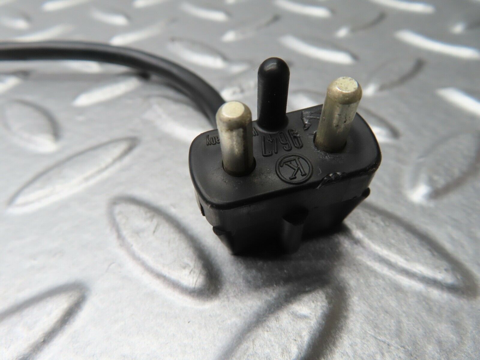 21610 Mercedes-Benz W126 300SE Front Wing Indicator Cable Wire 1249971881