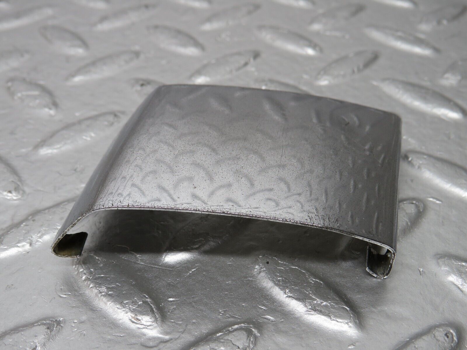 34656 Mercedes-Benz C126 380SEC Coupe Front Bumper Cover Chrome