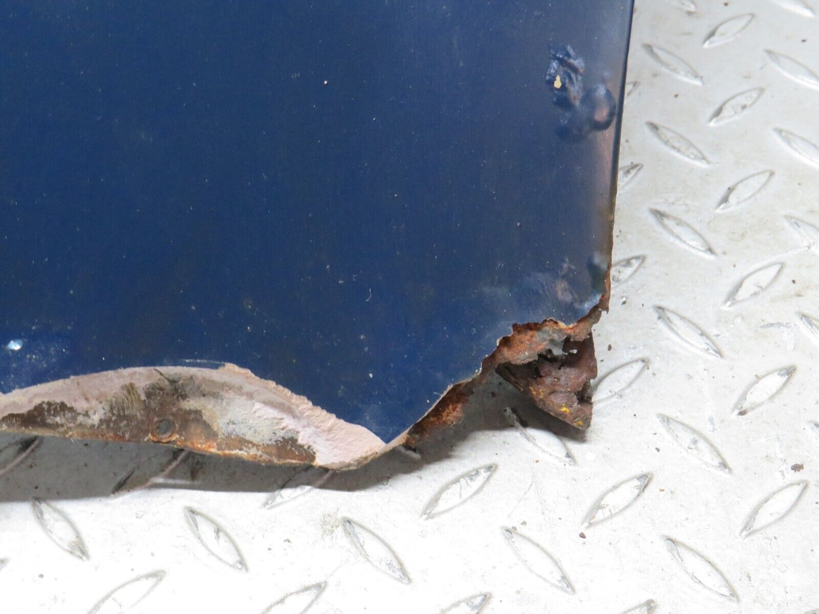 40525 Mercedes-Benz W110 230 Front Left Wing Fender Panel