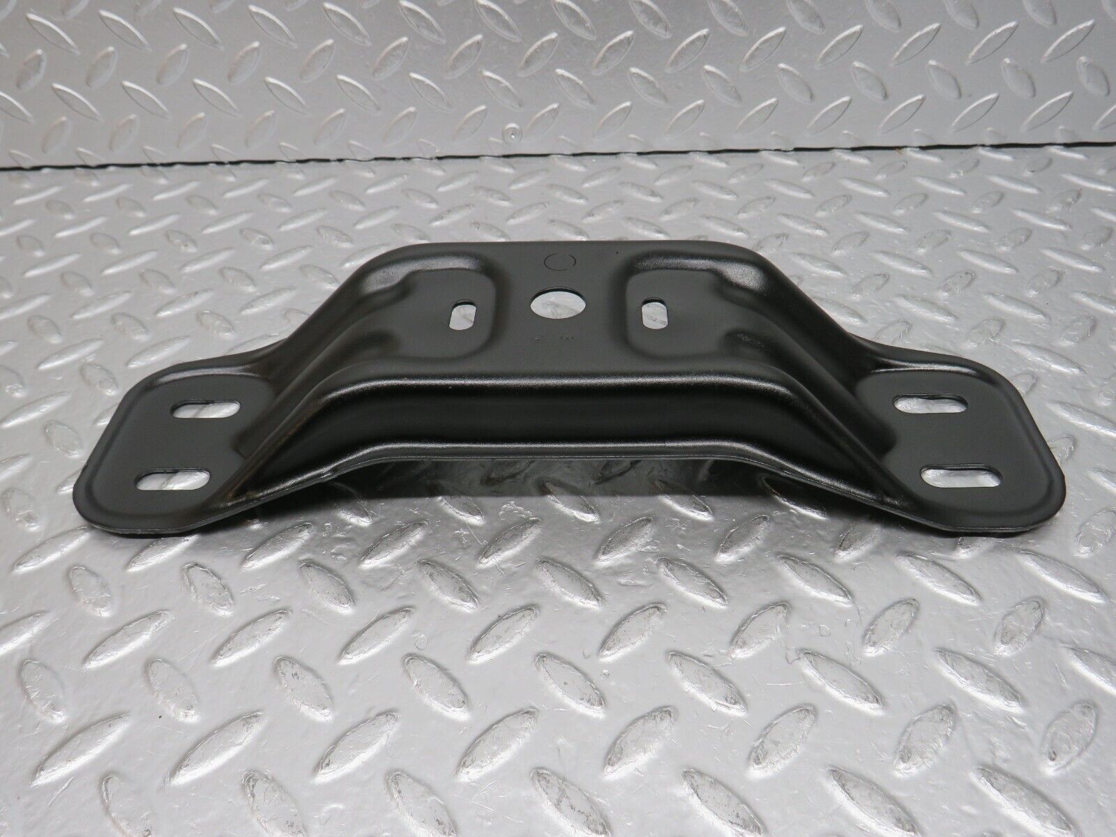 32544 Mercedes-Benz S124 300TE Wagon Gearbox Mount Bracket