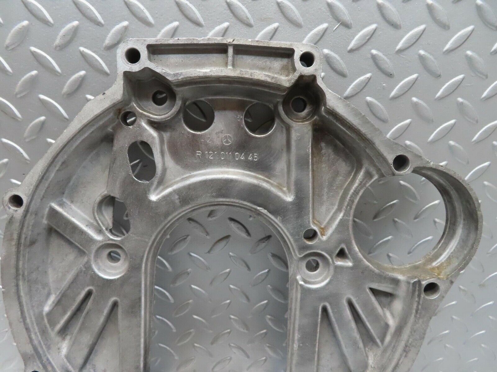 12810 Mercedes-Benz W111 220SE Gearbox Flange 1210110445