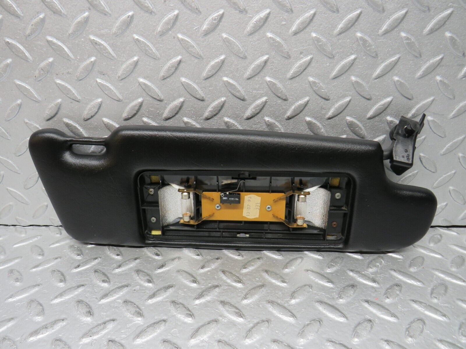 37783 Mercedes-Benz A124 320E Cabriolet Sun Visor Black Right