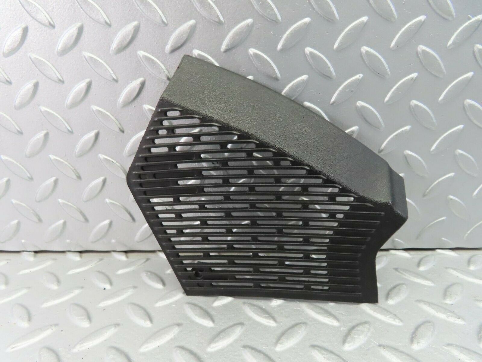 9998 Mercedes-Benz C123 230CE Coupe Front Right Speaker Cover 1236802807