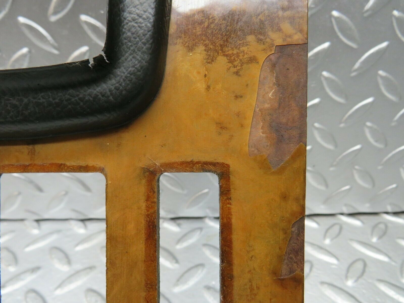 22834 Mercedes-Benz C107 450SLC Coupe Centre Console Gear Shift Cover Panel