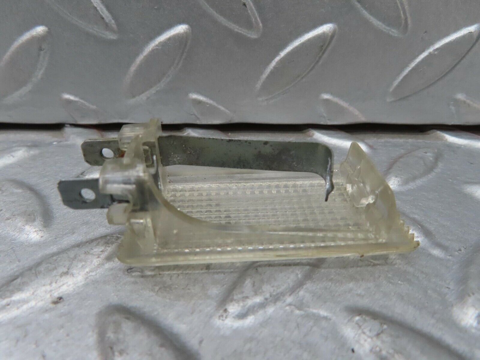 13675 Mercedes-Benz W123 200 Glove Box Light