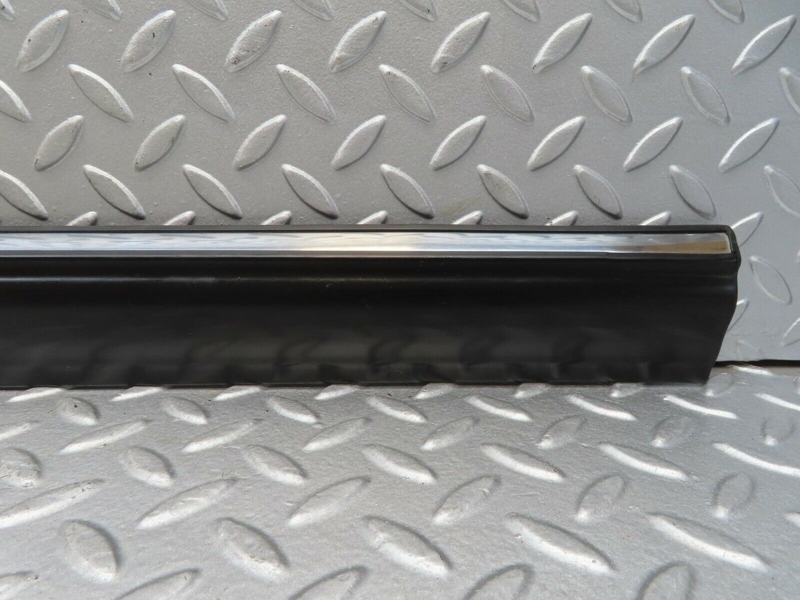 13464 Mercedes-Benz W123 200 Rear Right Door Lower Trim