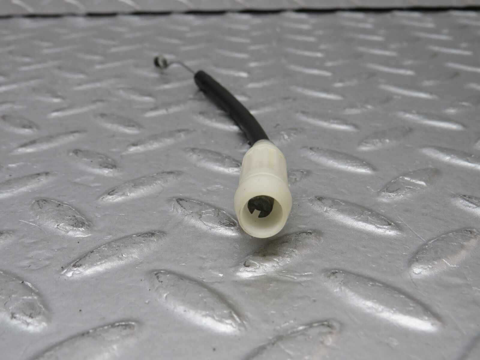 36207 Mercedes-Benz W126 420SE Heater Control Cable 1268301131