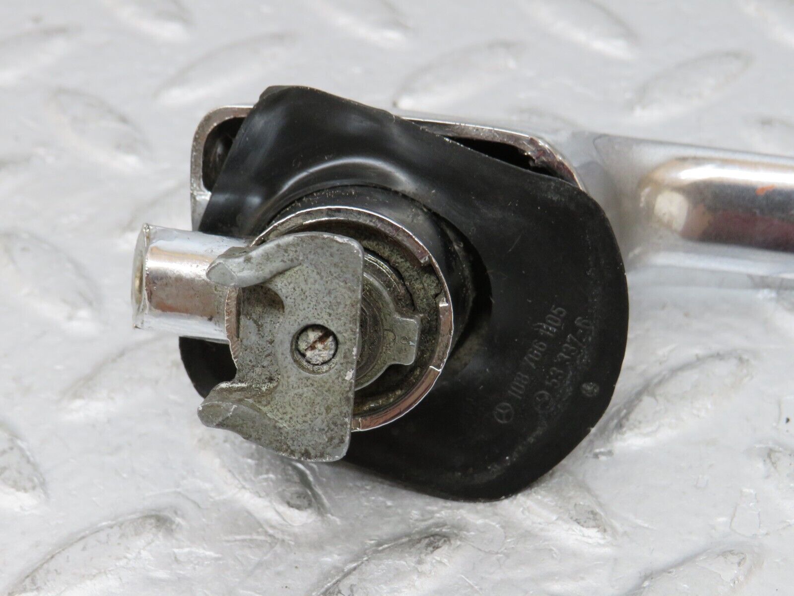 35741 Mercedes-Benz W108 Chrome Door Handle Front Left 1087661301