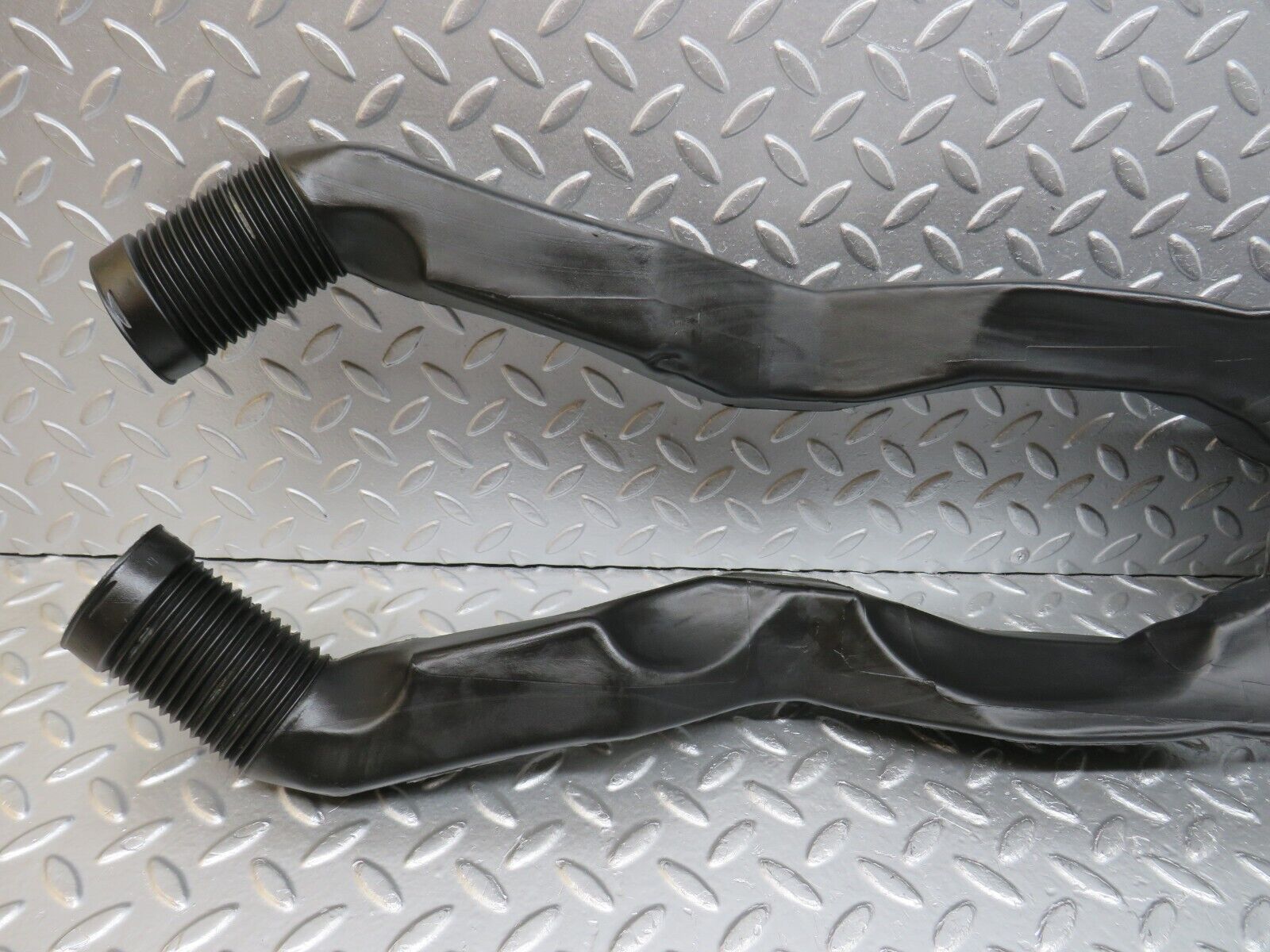 34341 Mercedes-Benz C126 380SEC Coupe Air Duct Heating Pipe 1268310646