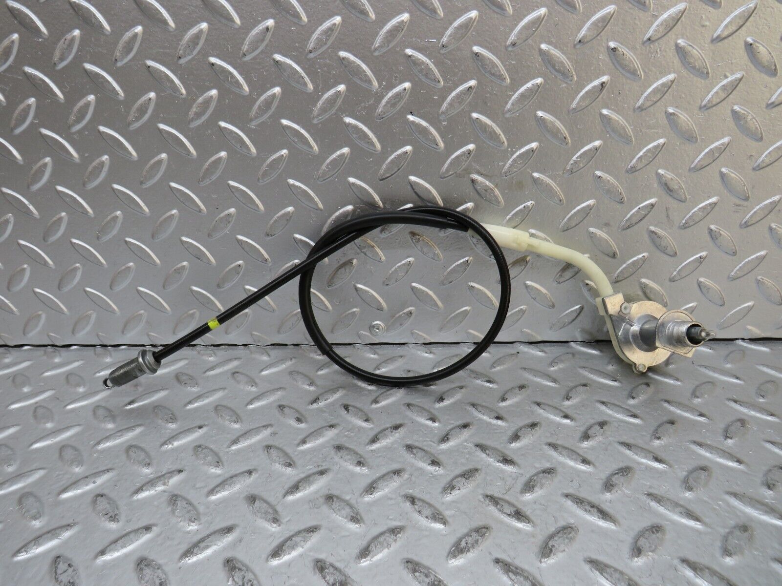 28476 Mercedes-Benz S123 240D Wagon Heater Control Unit