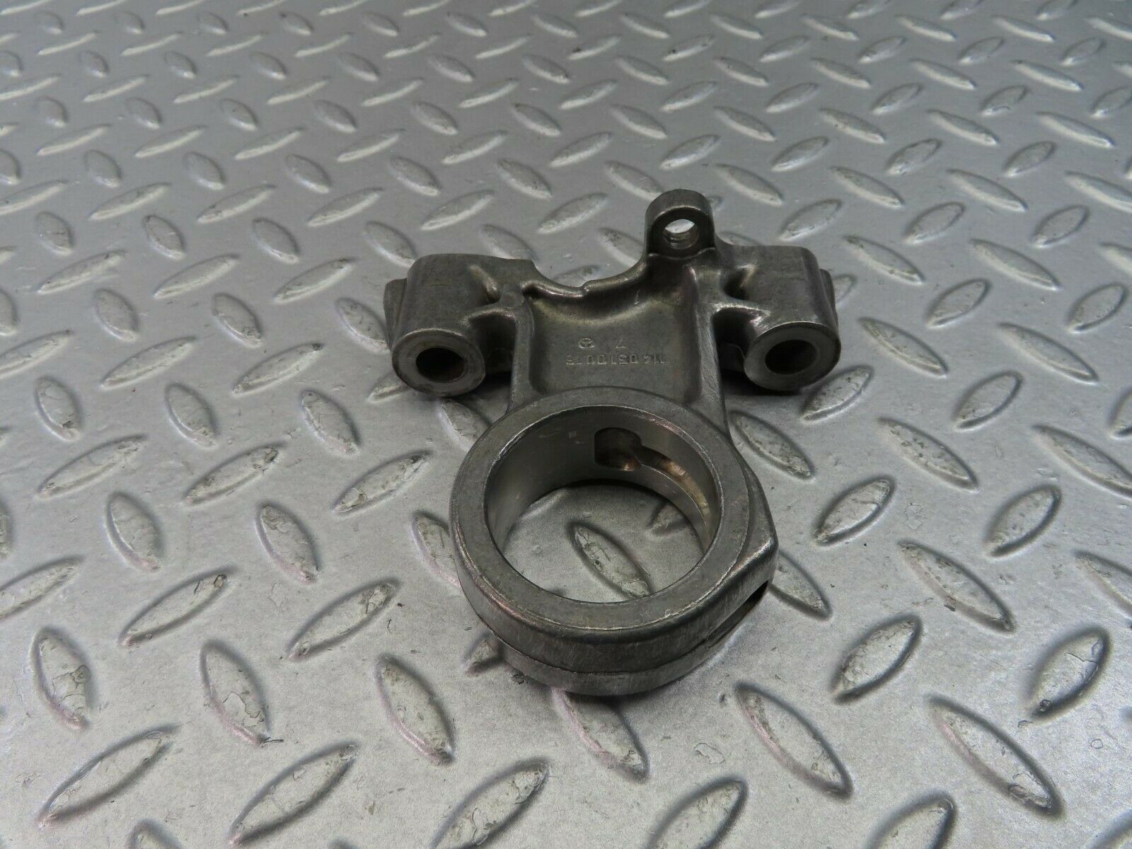 9008 Mercedes-Benz W108 Camshaft Tower Bearing 1140510016