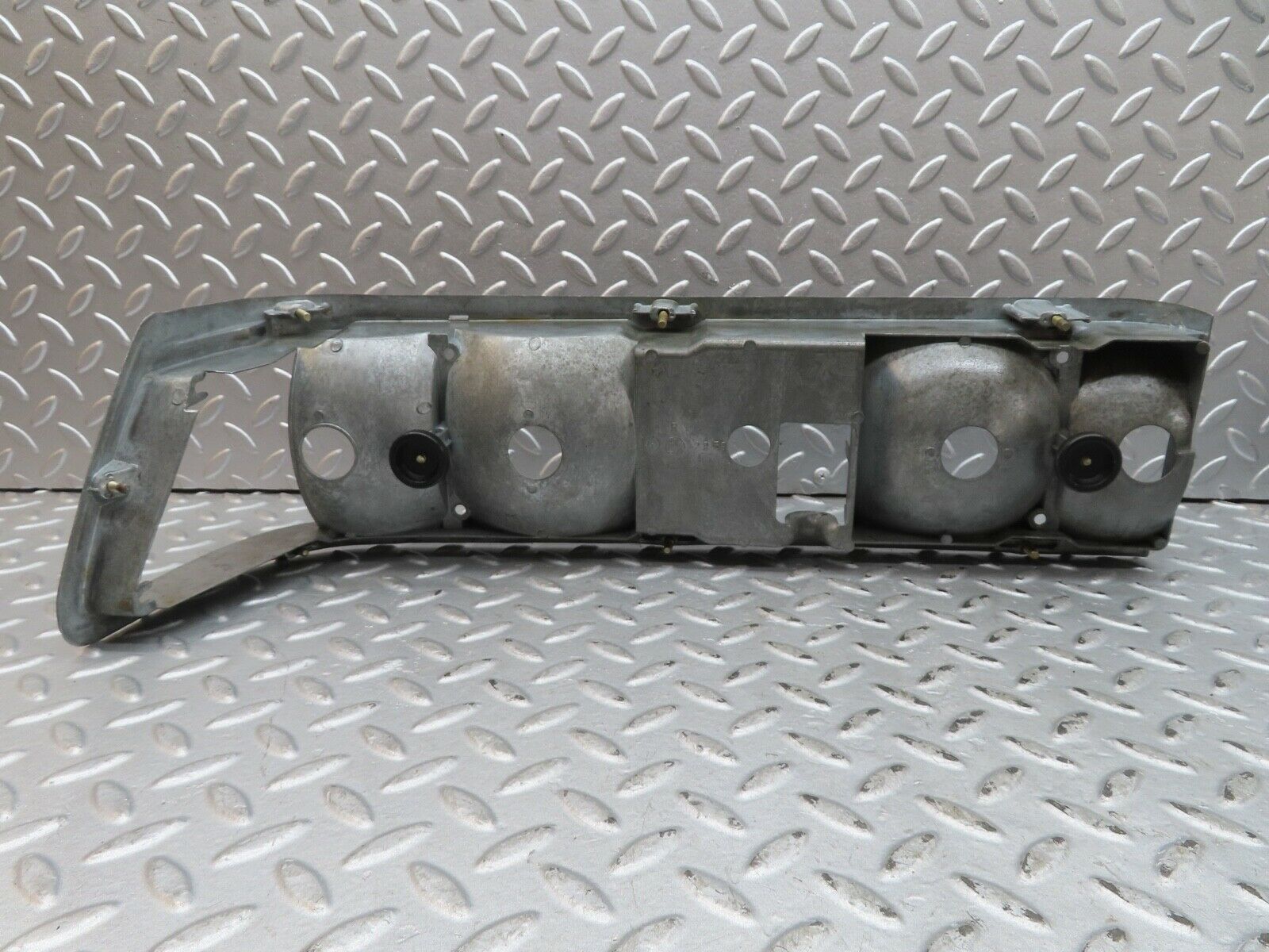 17579 Mercedes-Benz W116 450SEL Right Tail Light Frame