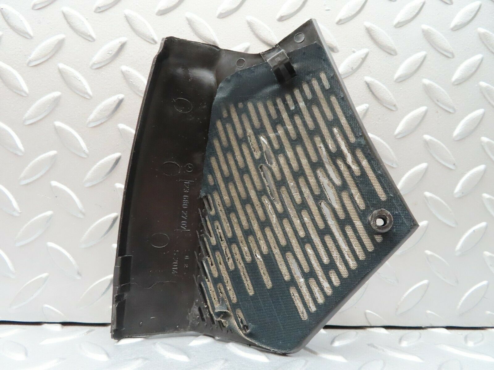 3713 Mercedes-Benz S123 200T Wagon Dash Speaker Cover Grill Left 1236802707