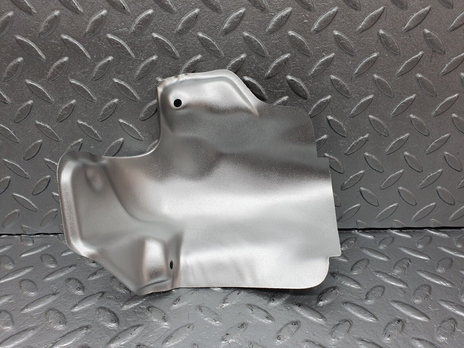 41430 Mercedes-Benz W124 200E Exhaust Heat Shield