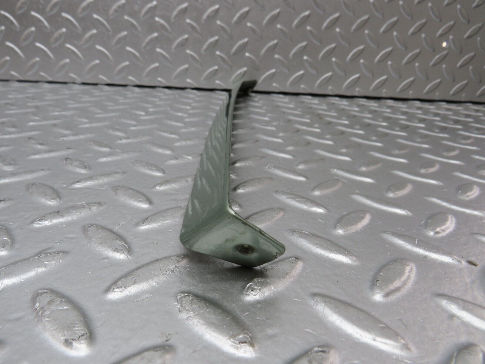 33968 Mercedes-Benz W124 260E C Pillar Exterior Trim Right Side