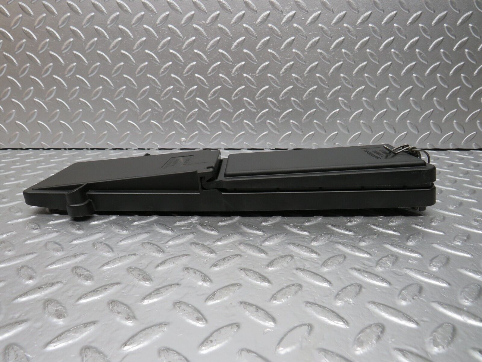 30353 Mercedes-Benz W124 230E Fuse Box Cover Lid 1245400282 1245400182