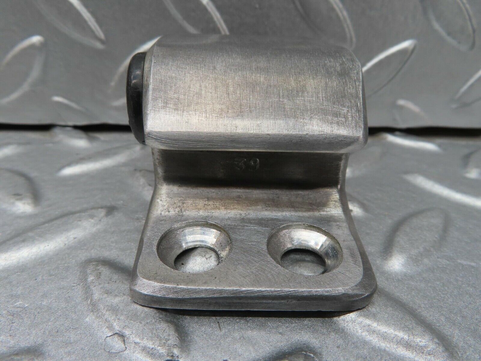 14258 Mercedes-Benz W116 350SE Door Lock Latch Right Side