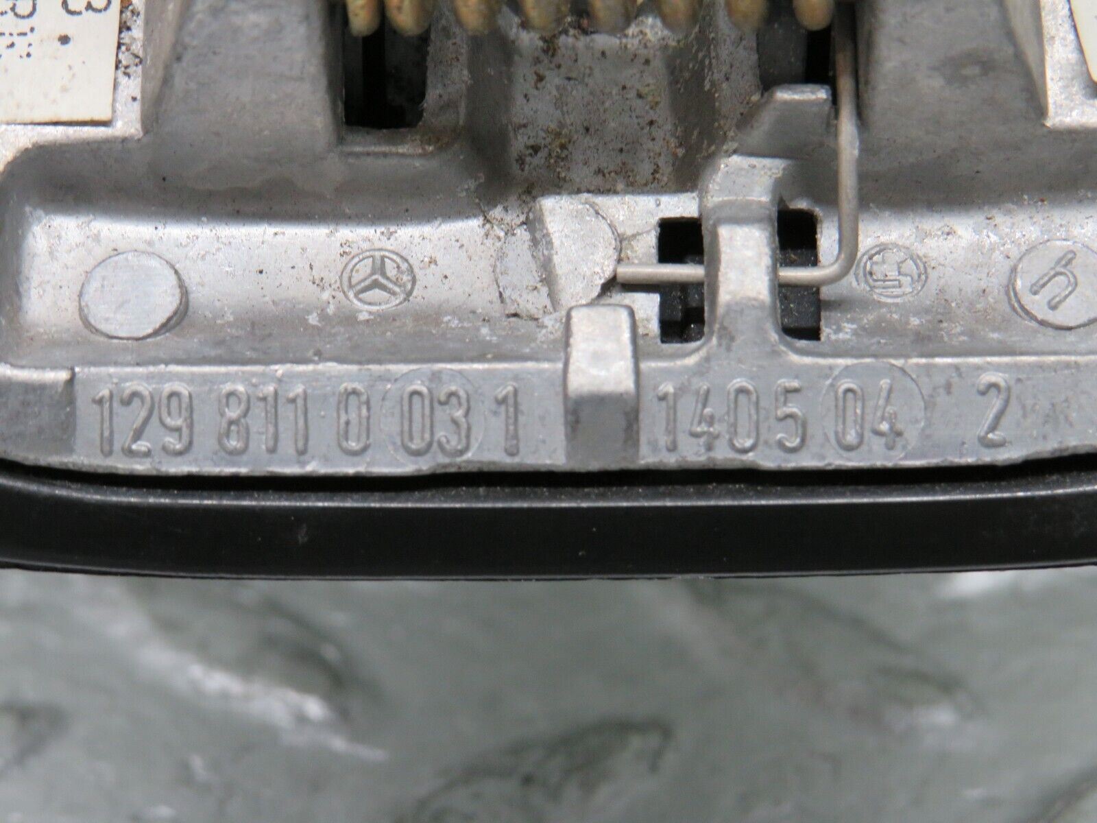 37844 Mercedes-Benz A124 320E Cabriolet Rear View Mirror 1298110031