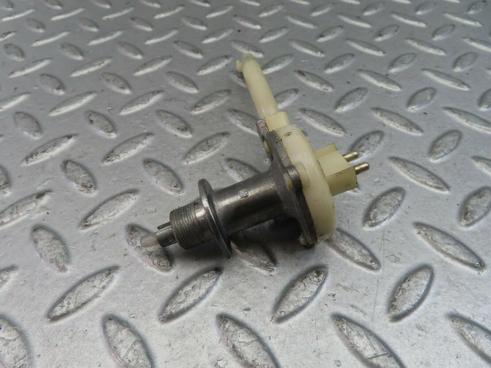 9752 Mercedes-Benz C123 280CE Coupe Heater Regulator 1238300385