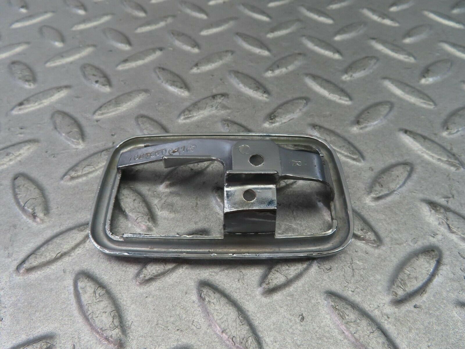 8634 Mercedes-Benz W108 Chrome Frame For Door Opener Right 1087660611
