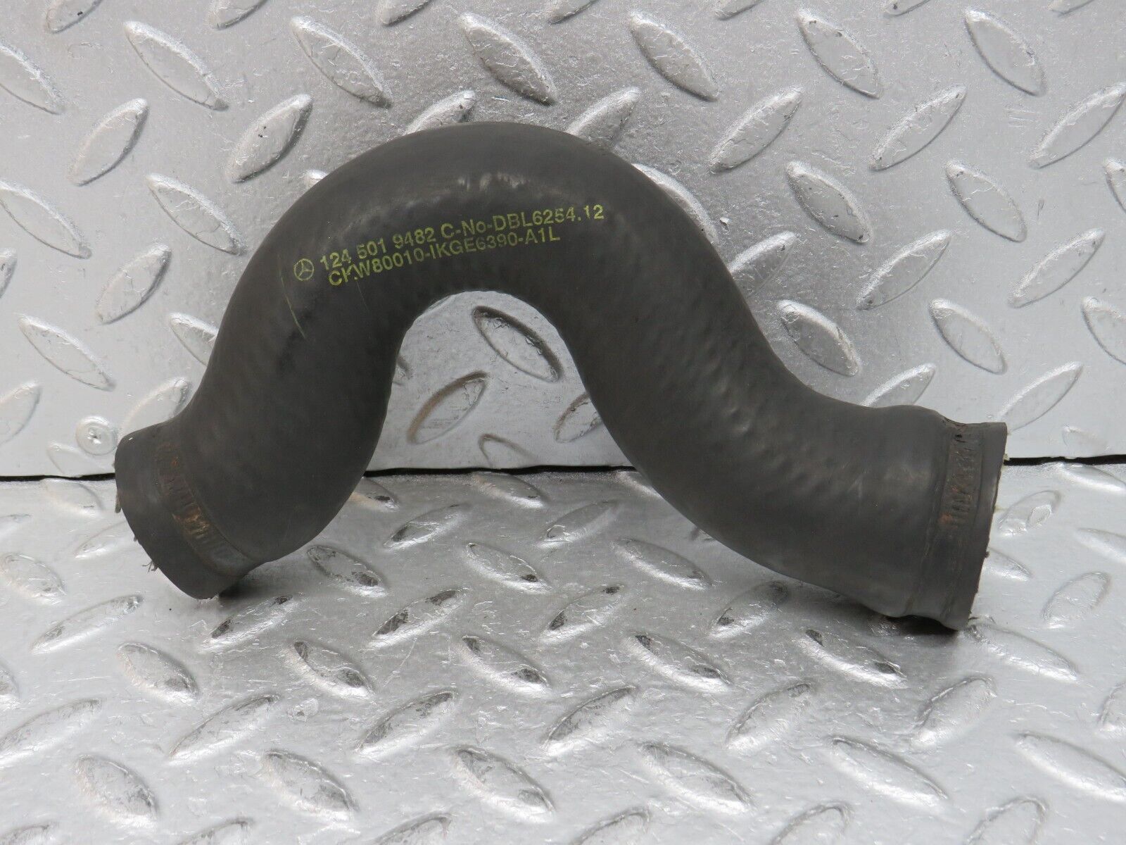 37759 Mercedes-Benz A124 320E Cabriolet Coolant Hose Pipe 1245019482