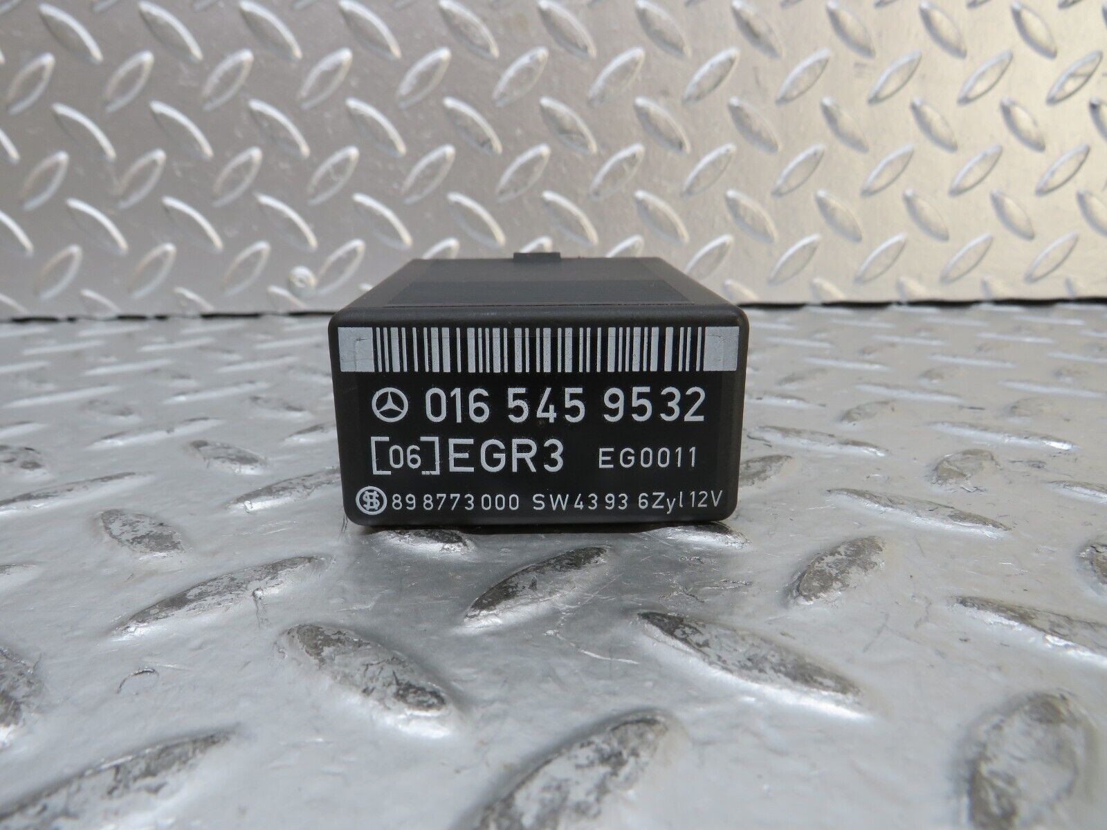 27542 Mercedes-Benz S124 300TE Exhaust Gas Recirculation Relay 0165459532