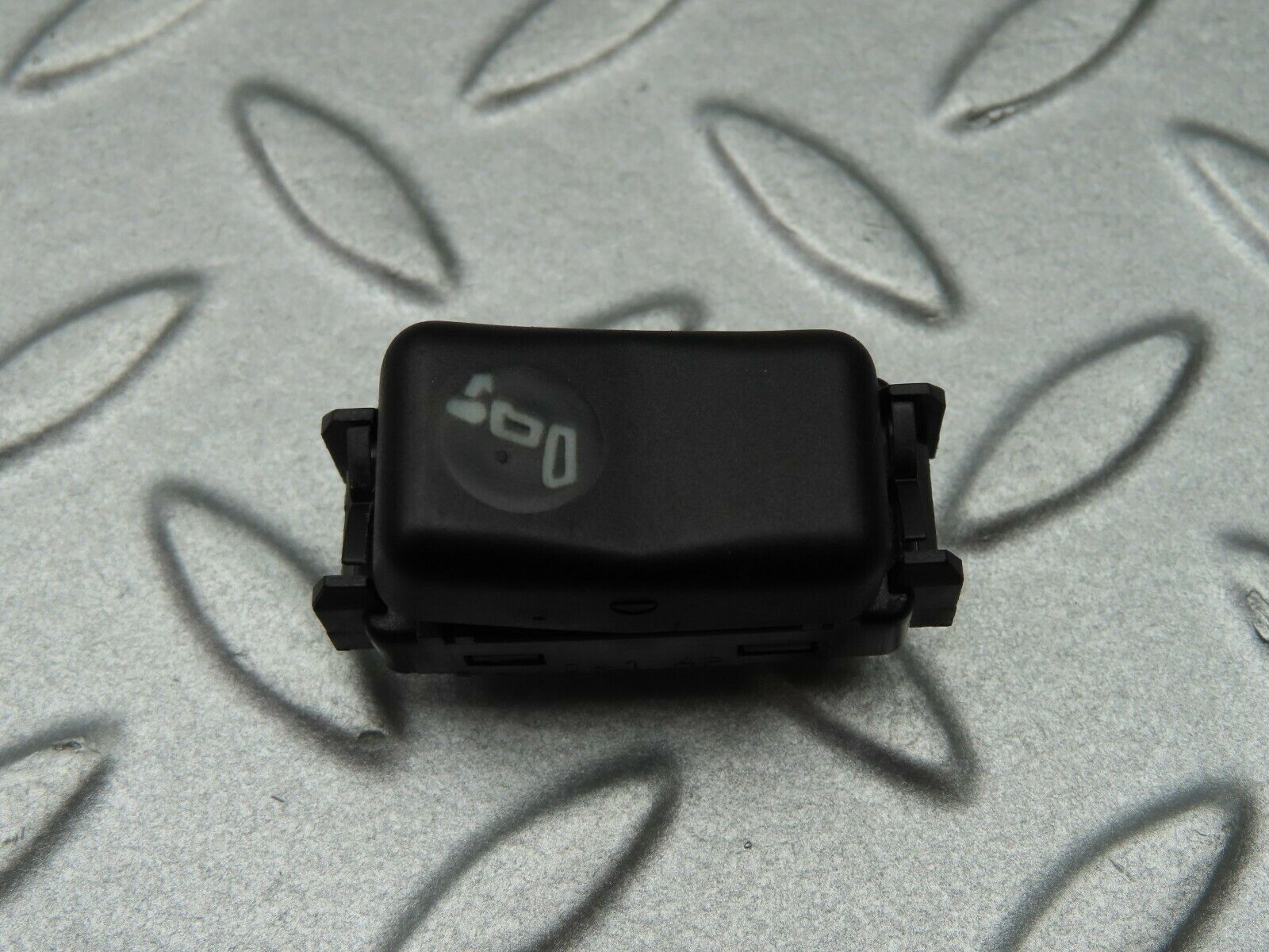 5349 Mercedes-Benz W124 230E Rear Headrest Release Control Switch 1248209910