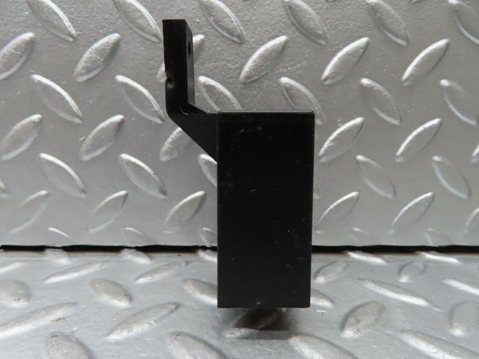 20322 Mercedes-Benz W114 280CE Coupe Rear Heated Window Relay 1078200110