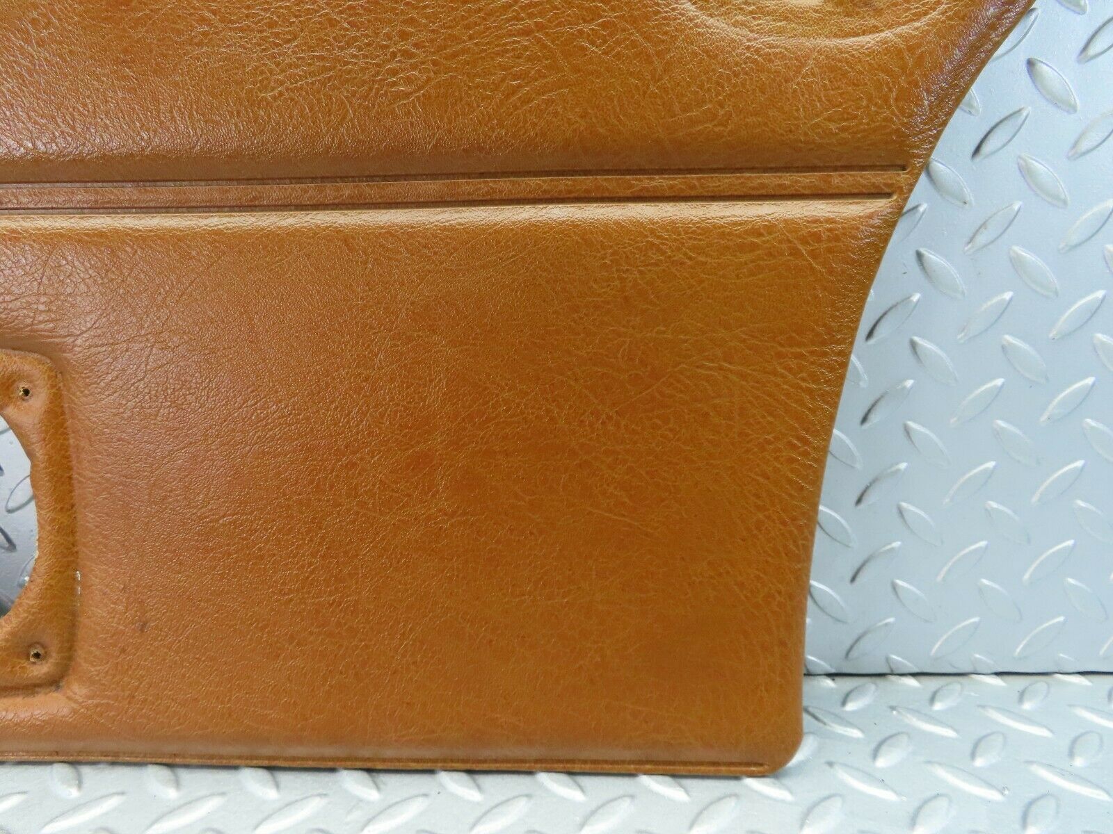 7962 Mercedes-Benz W115 220D Rear Right Door Card