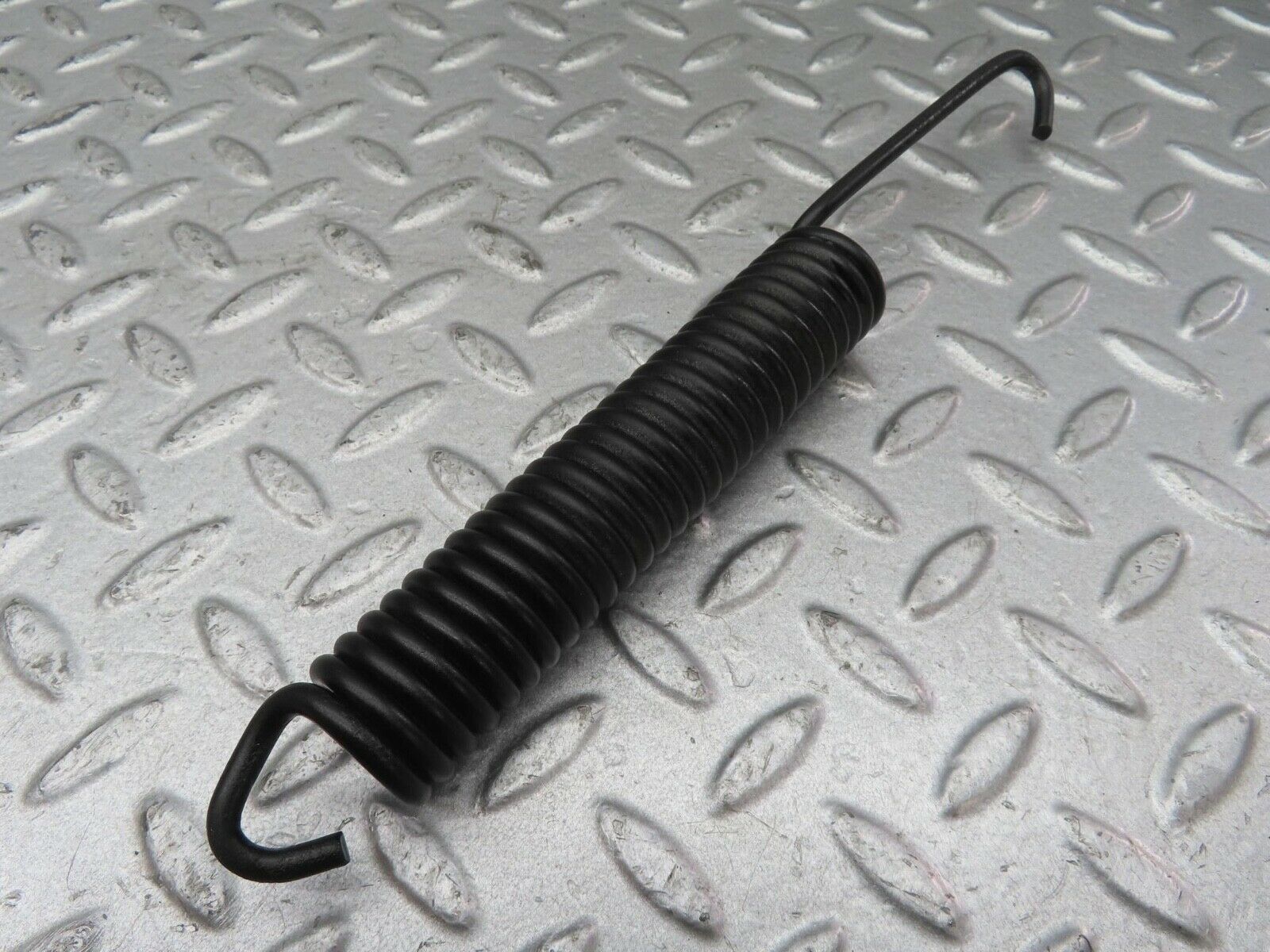 13884 Mercedes-Benz C107 280SLC Bonnet Hinge Spring