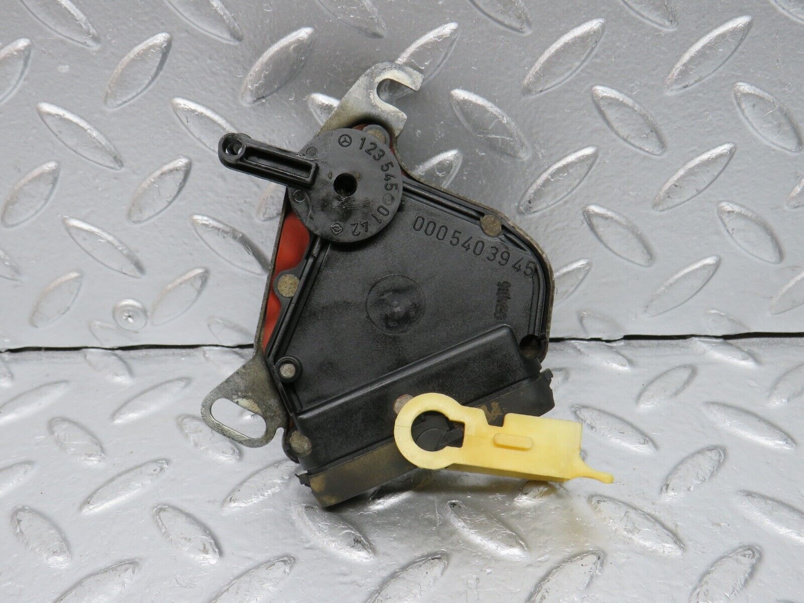 30548 Mercedes-Benz W124 230E Reverse Light Switch 0005403945 1235450142