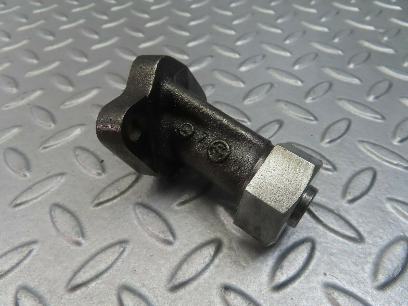 8360 Mercedes-Benz W116 Engine Chain Tensioner 1160520731