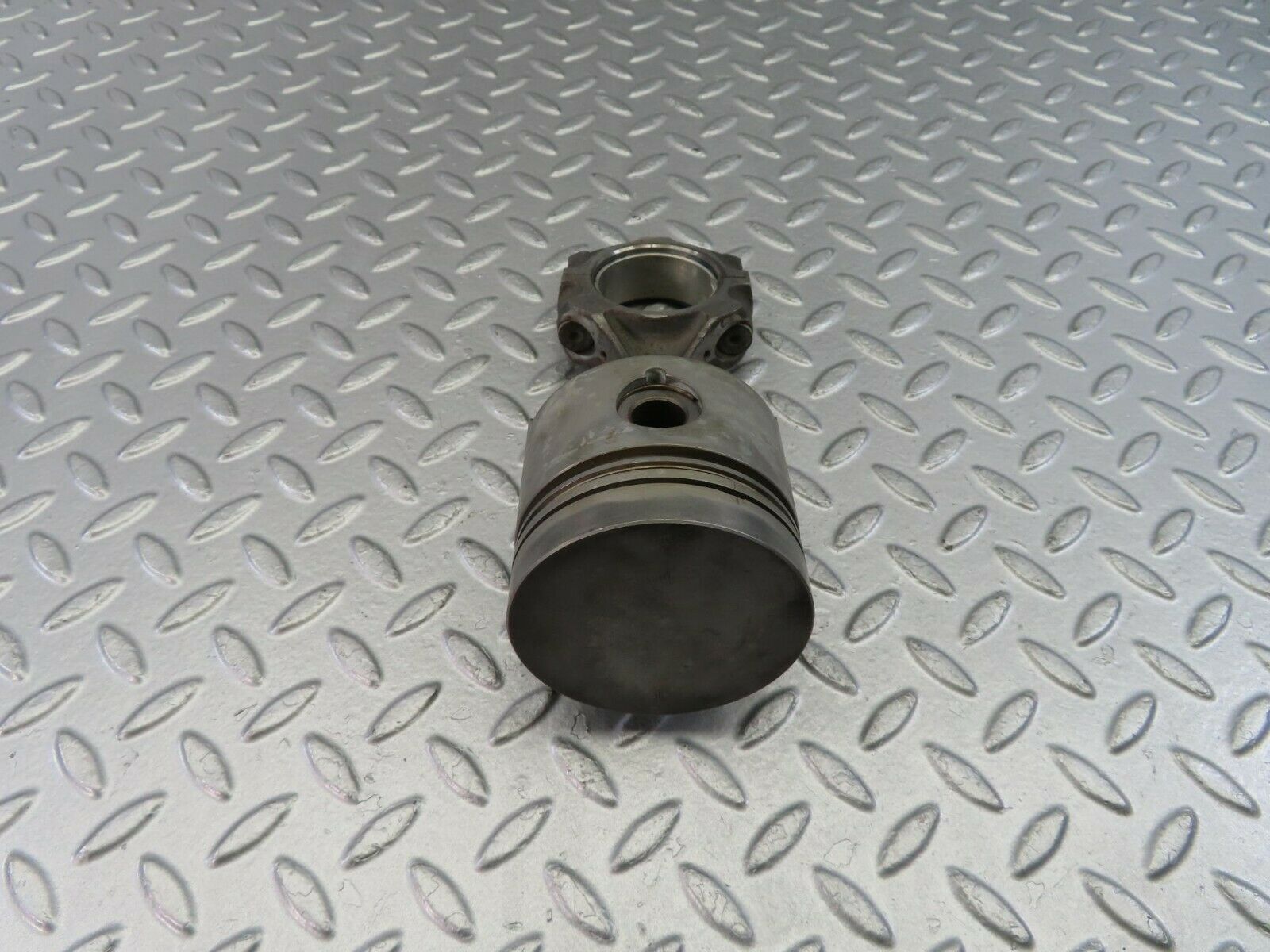 10160 Mercedes-Benz W108 Piston With Connecting Rod 86.49 mm 1300380201