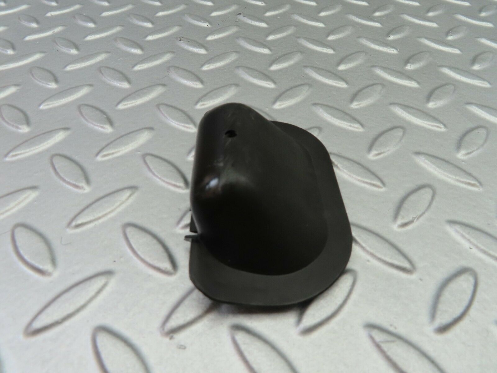 6796 Mercedes-Benz S124 E220 Wagon Washer Nozzle Cover 1248890325