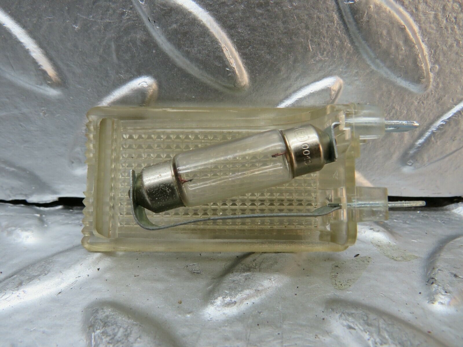 22966 Mercedes-Benz C123 230CE Coupe Glove Box Light