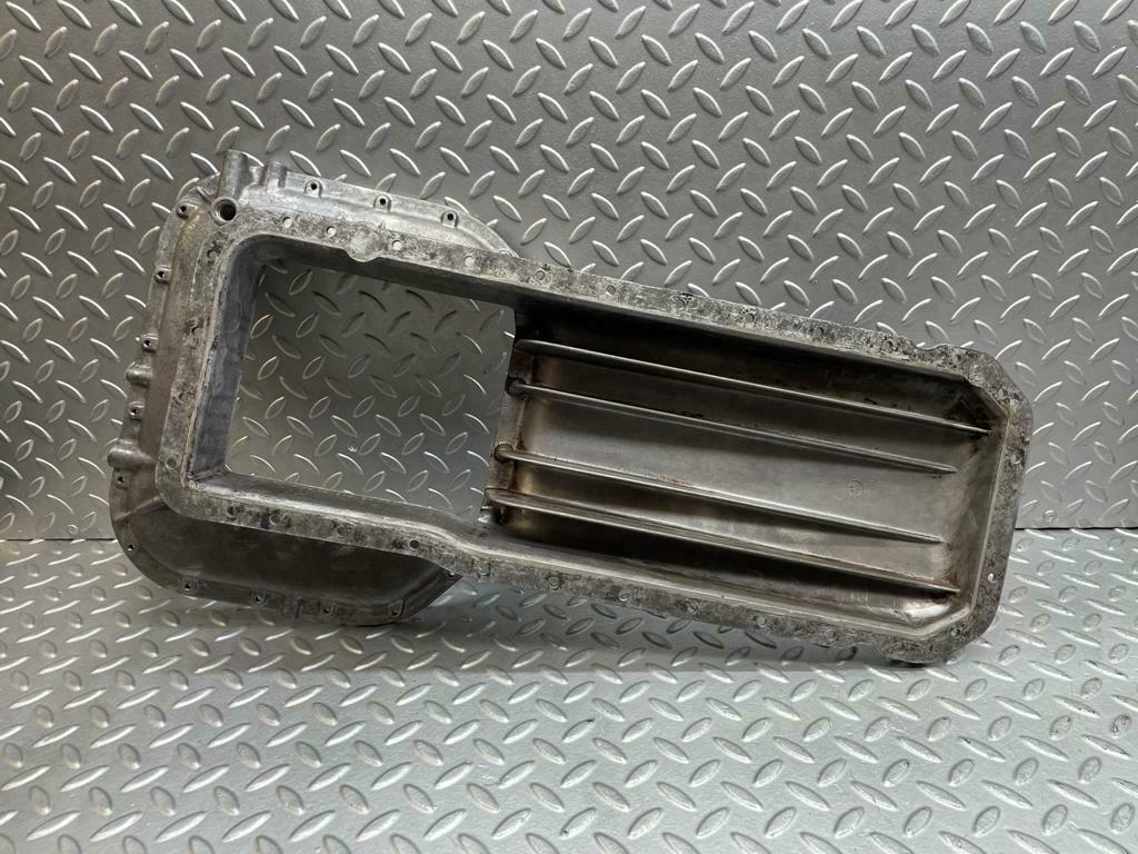 0017 Mercedes-Benz W116 350 SE Oil Pan Oil Sump 1160142602