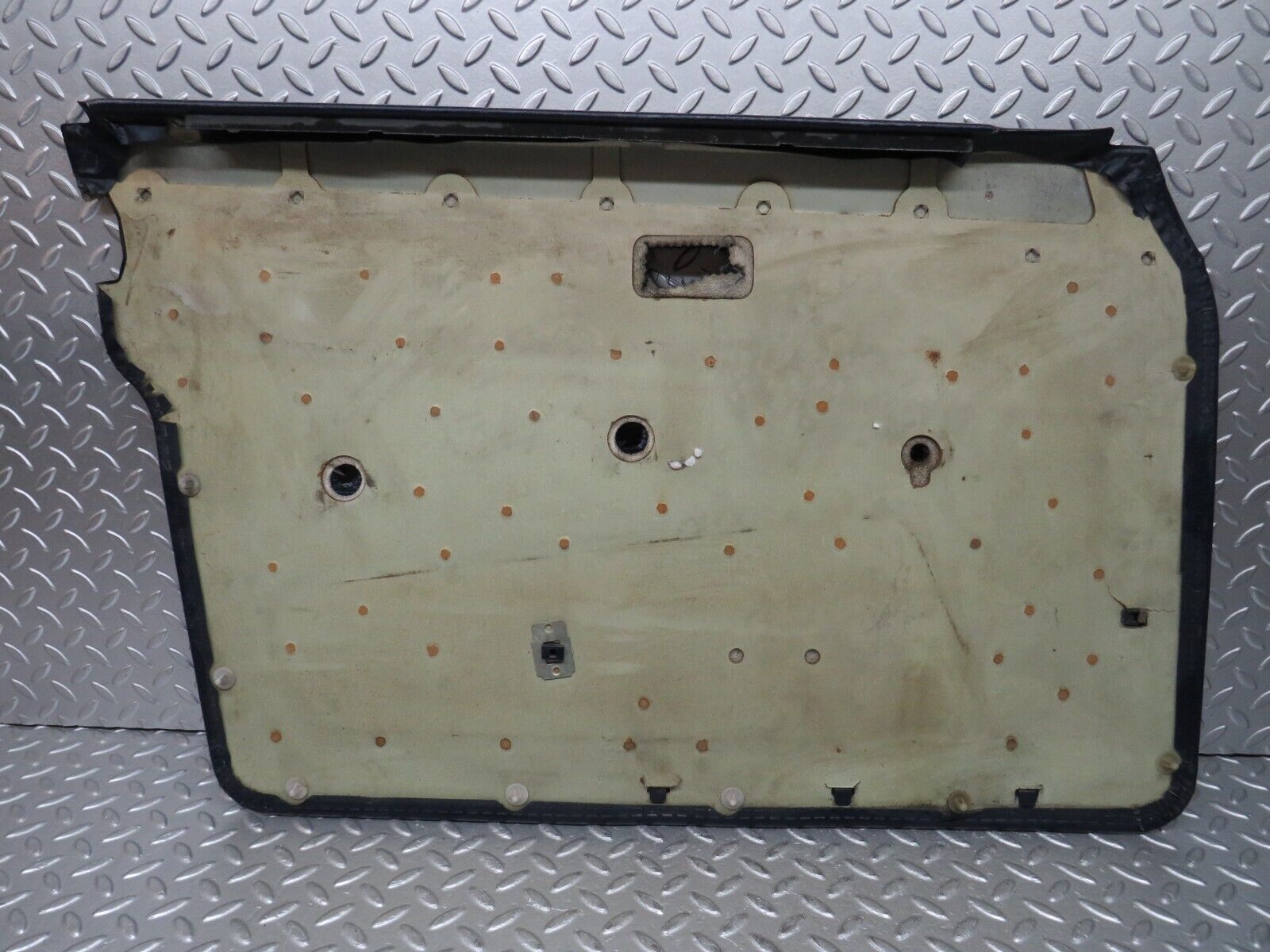 26764 Mercedes-Benz W123 240D Front Right Door Card Blue