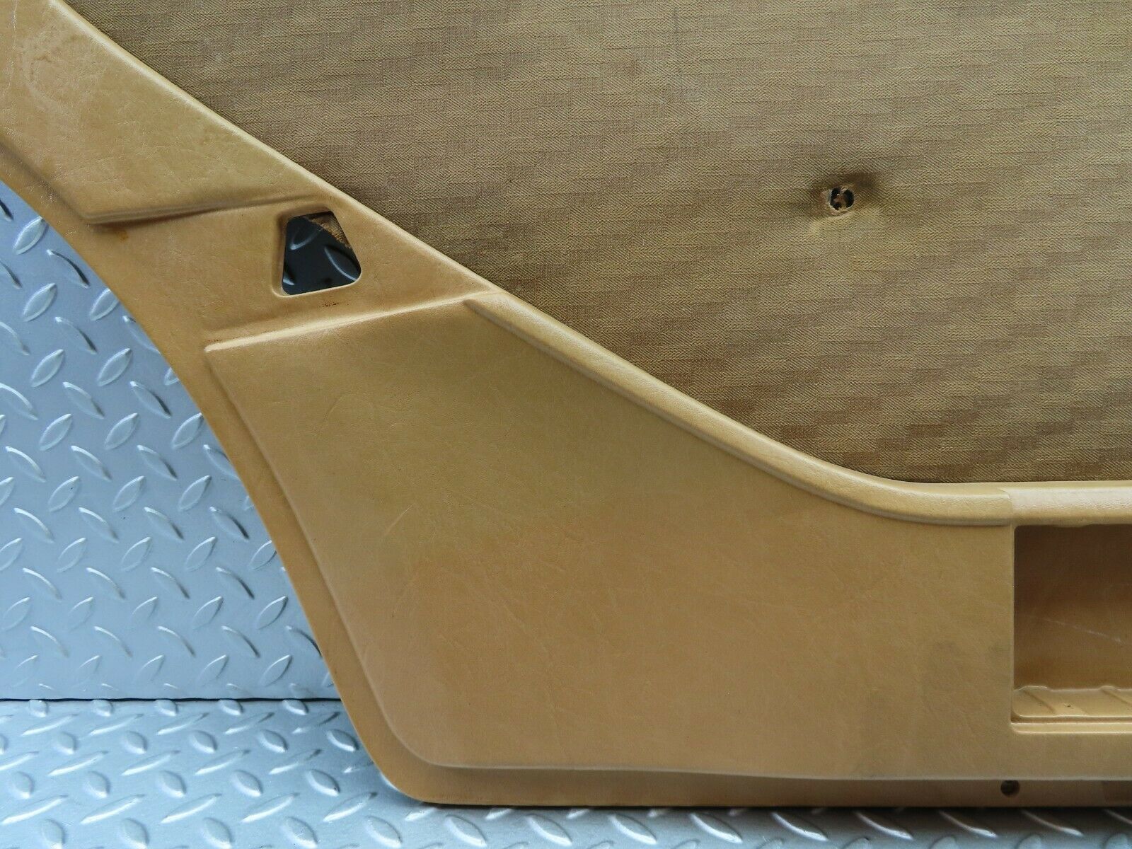 6054 Mercedes-Benz W126 380SE Rear Left Door Card Palomino 1267370170