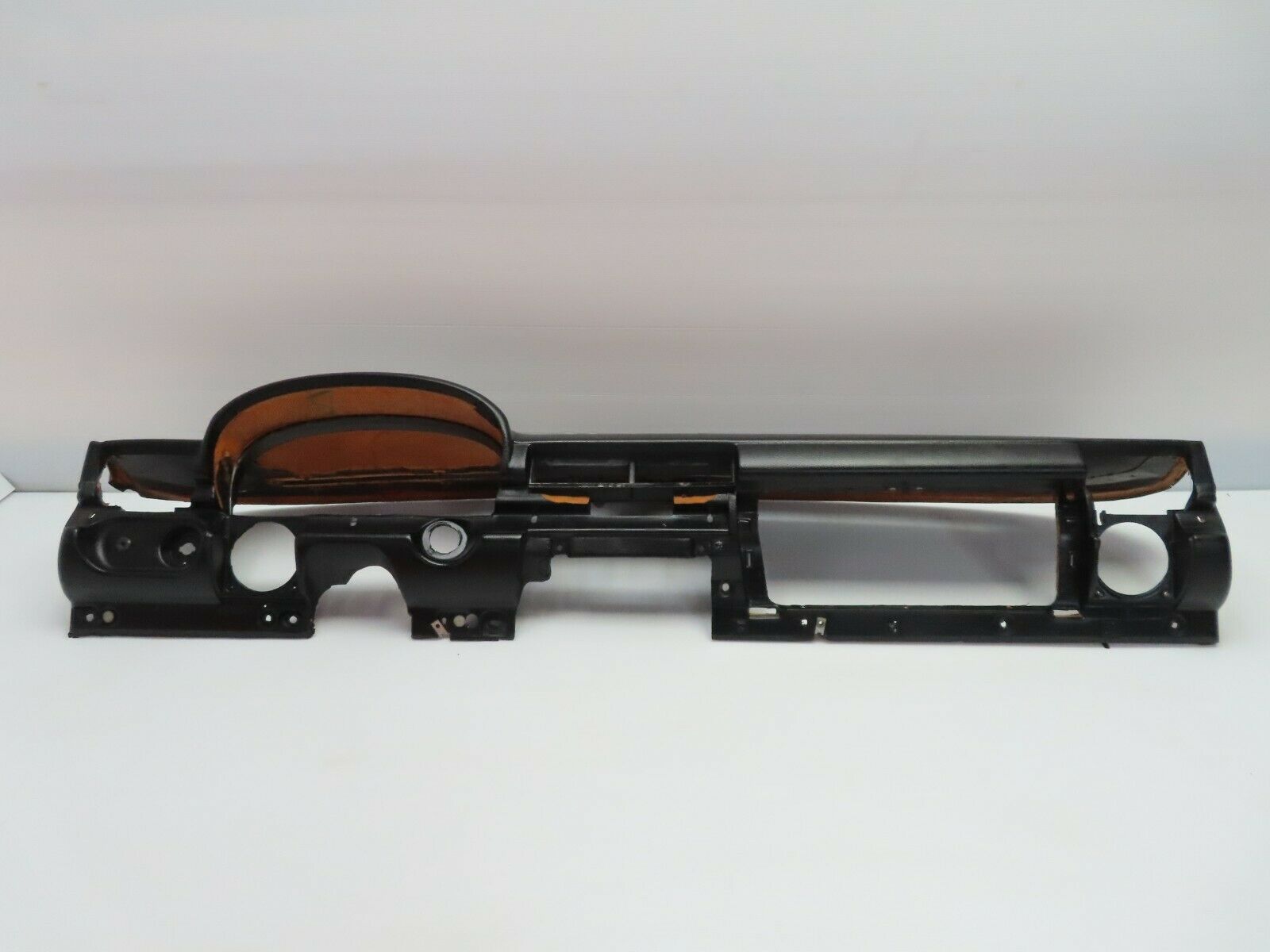 7485 Mercedes-Benz W116 450SE Dashboard Black LHD