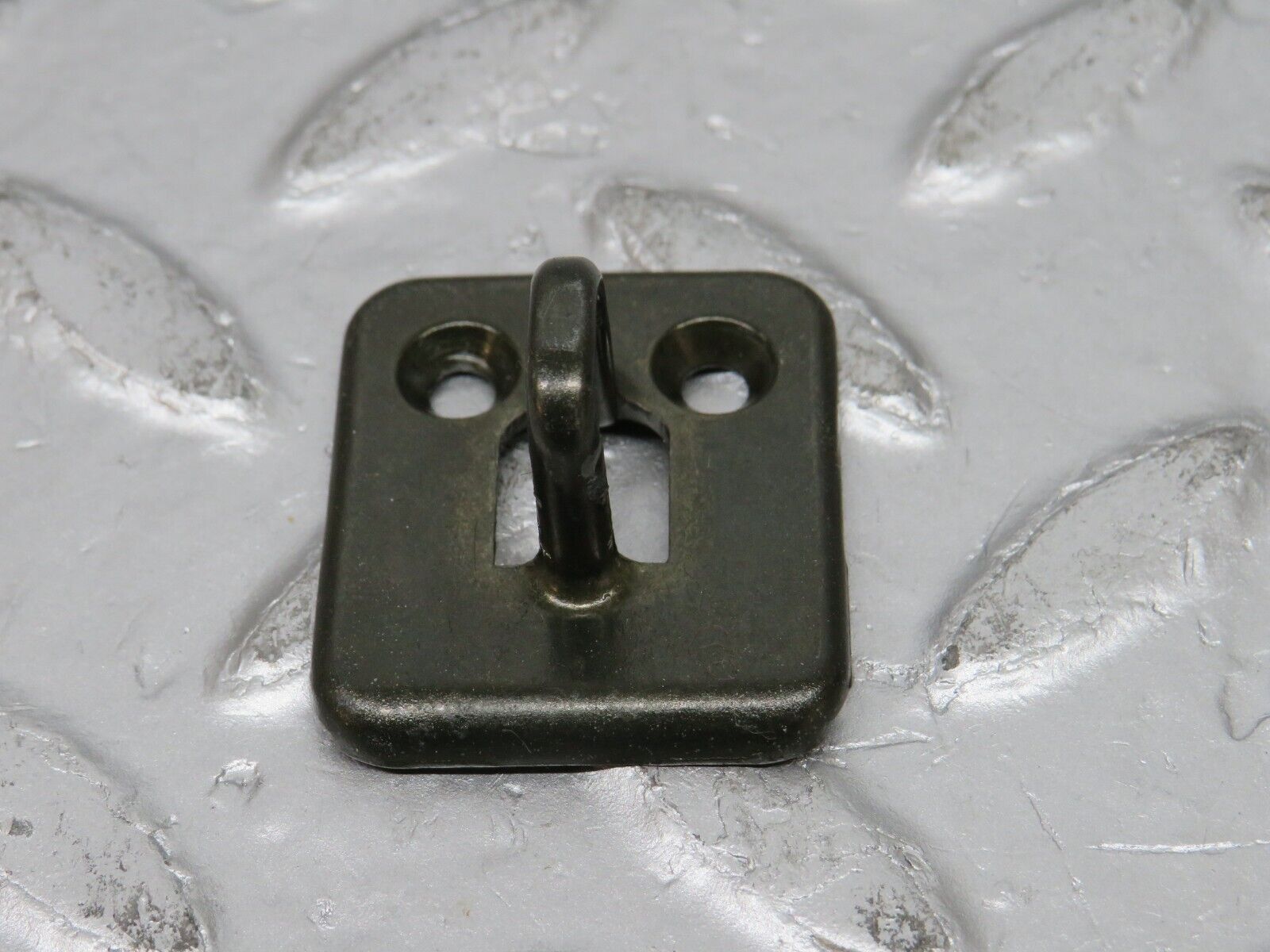 32576 Mercedes-Benz S124 300TE Wagon Glove Box Door Lock Latch