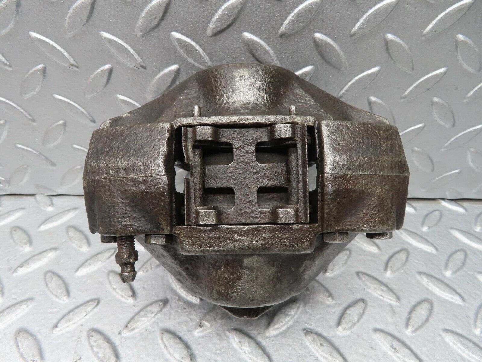 14460 Mercedes-Benz W116 350SE Rear Right Brake Caliper Ate 37