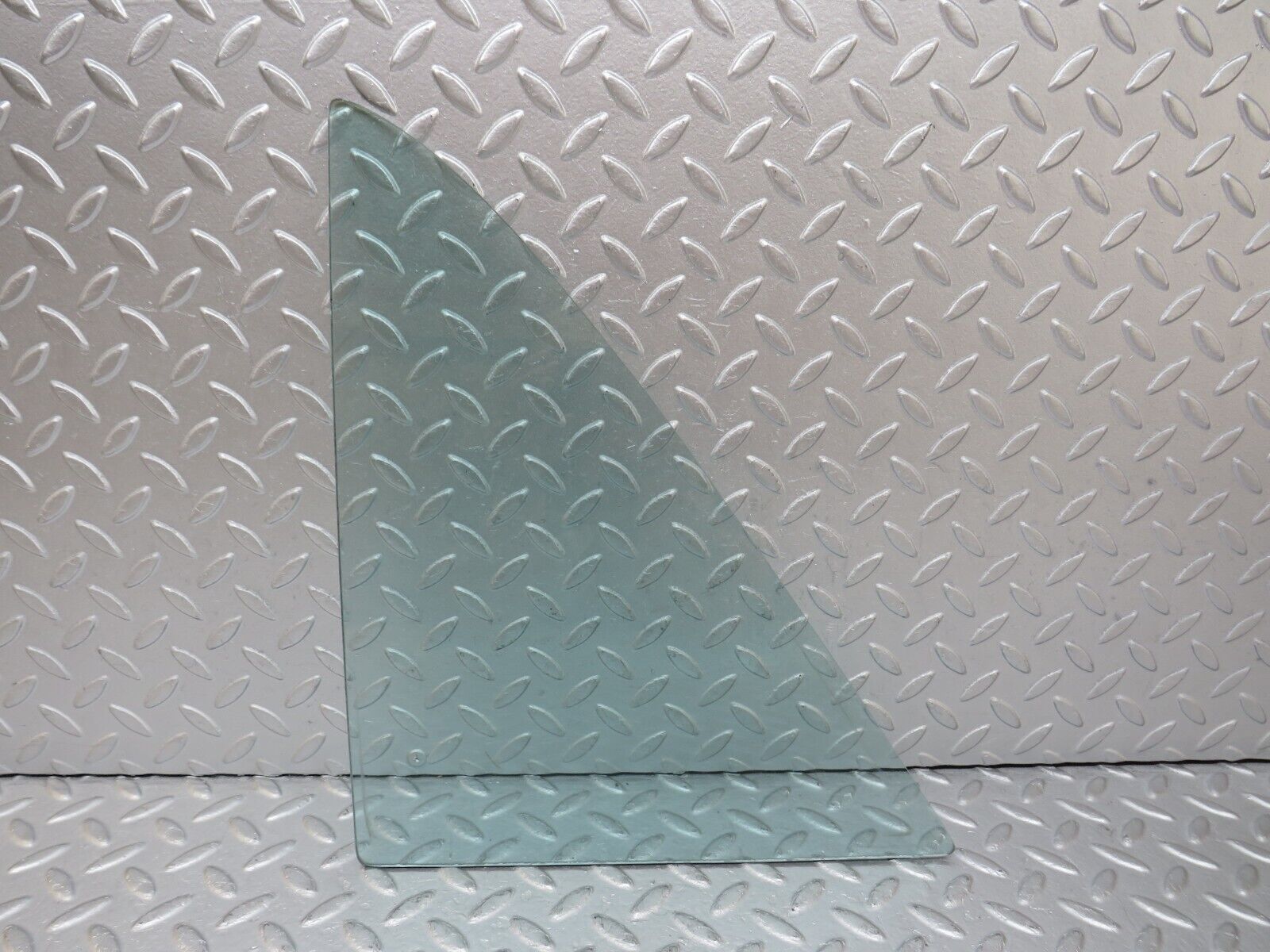 35794 Mercedes-Benz W108 Rear Left Quarter Window Glass