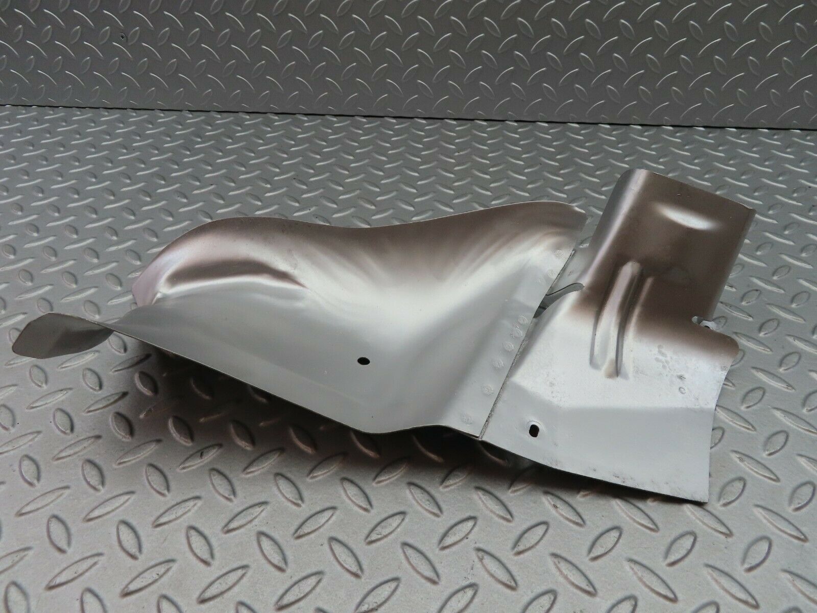 6254 Mercedes-Benz W126 380SE Exhaust Heat Shield