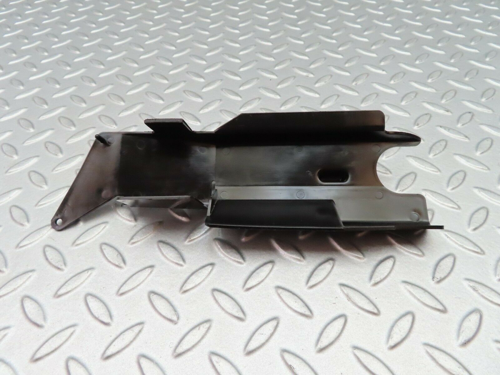 5481 Mercedes-Benz W124 230E Trunk Lid Lock Control Rod Cap 1248050541