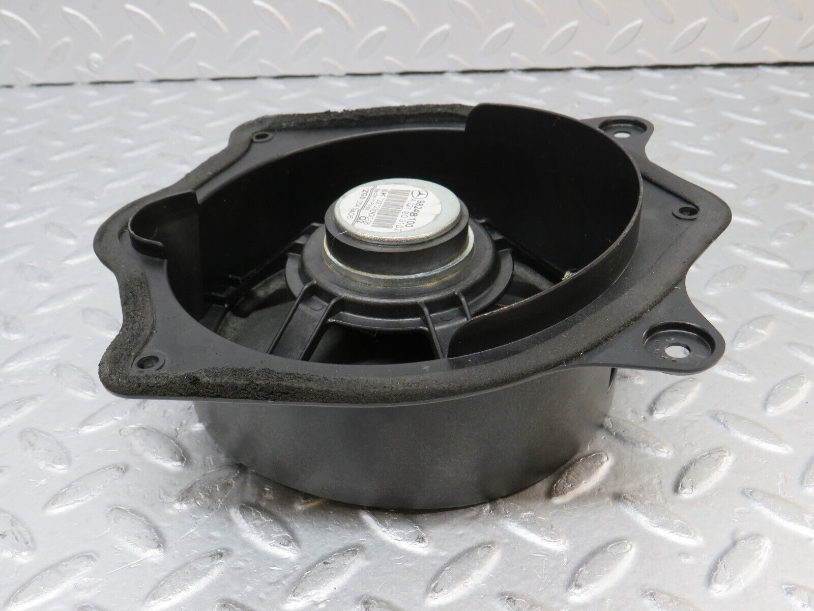 35227 Mercedes-Benz W221 Rear Left Door Loudspeaker 2218203102